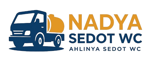 Nadya sedot wc